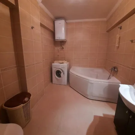 Lovely 2-bed Three Communal Pool Apartman Didim